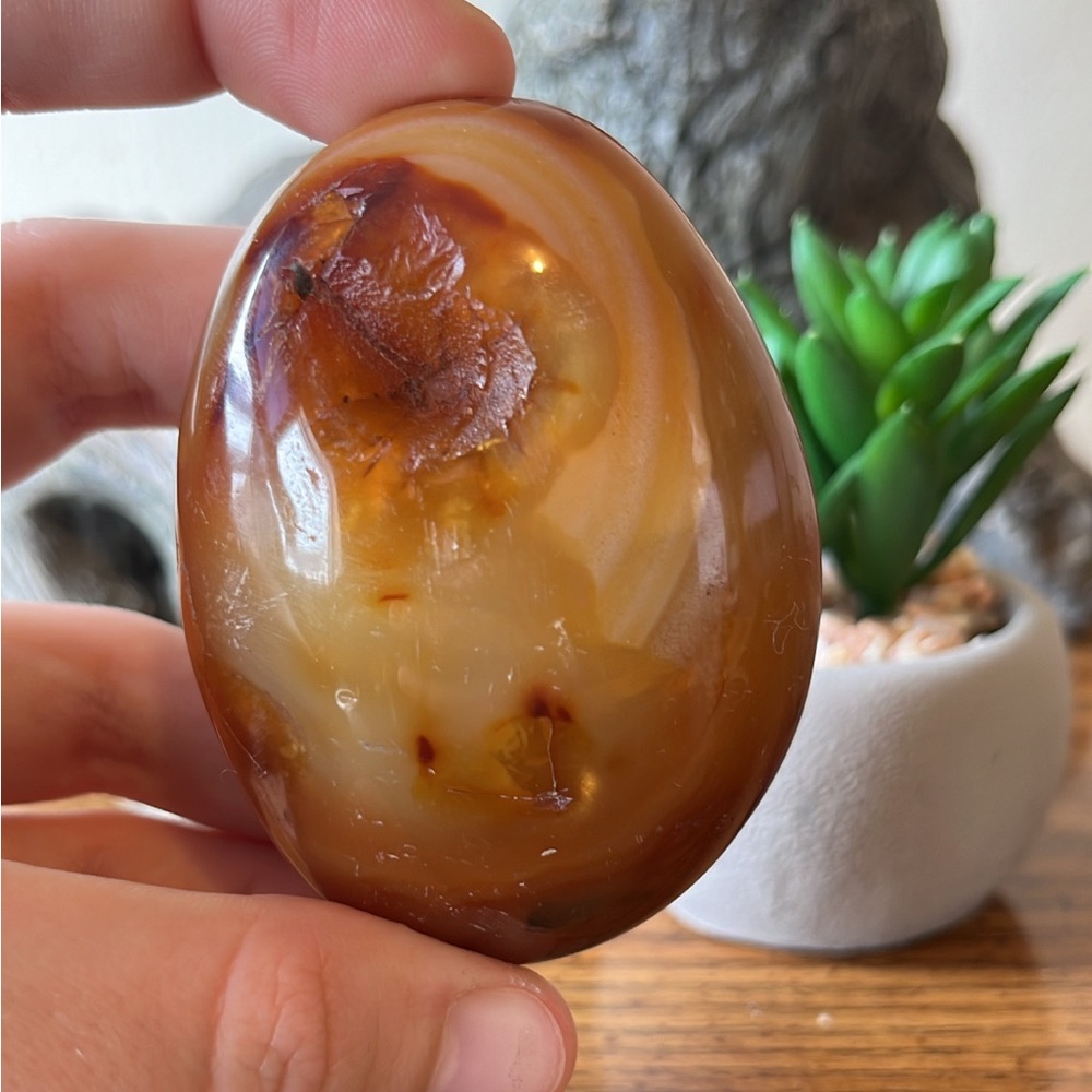 Carnelian Crystal Palm Stone